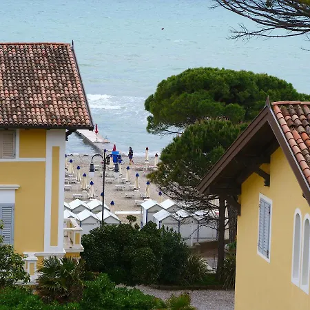 Nido Della Poiana - Attico Panoramico דירה גראדו